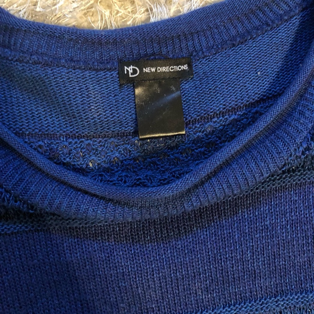 Sweater - Picture 2 of 2
